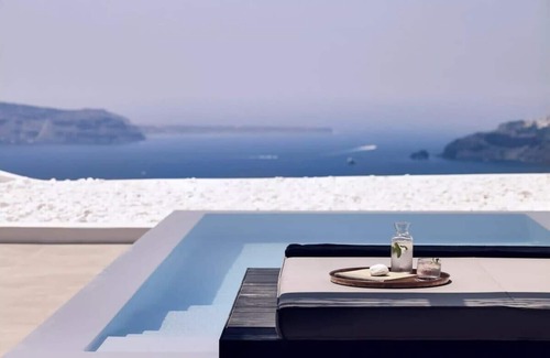 Imerovigli Apartment | Great 1BR Suite Magic Landscape in Santorini