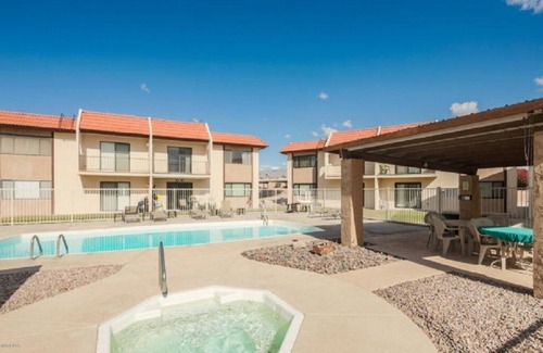Lake Havasu City Condo | Great 2-bedroom Condo, Lake Views, Centrally located