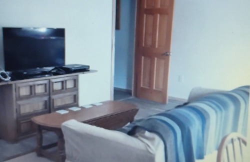 Kenai Cabin | Great 2 Bedroom Cabin not far From Recreational Parks and Prime Fishing Areas
