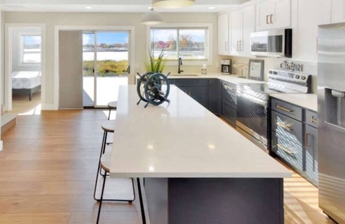 The Lakes House | Great 3-bedroom house on beautiful Lake Shetek sleeps 10!