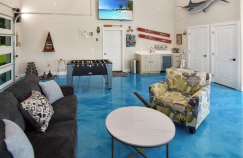 The Lakes House | Great 3-bedroom house on beautiful Lake Shetek sleeps 10!