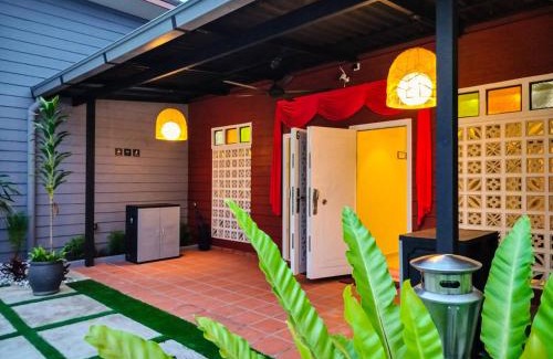 Benggali House | Great 5BR Garden Inn by uBook
