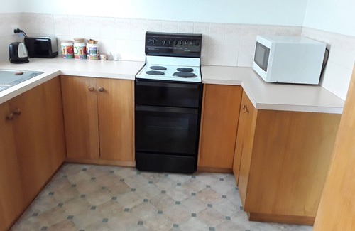 Swansea Cottage | Great accommodation. Full bath, Quiet area. House to yourself & close beaches.