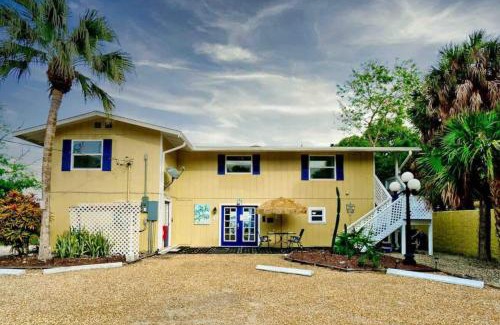 Englewood Villa | Great After Milton-stunning Waterfront! Bv
