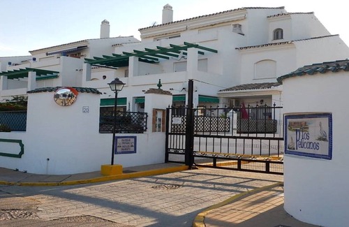 Castillo de Sabinillas Apartment | Great and practical apartment, just a few minutes to the beach !