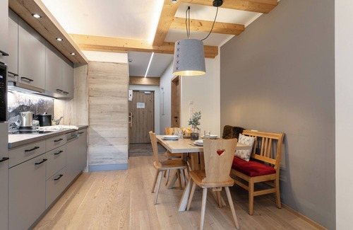 Haus im Ennstal Apartment | Great apartment stay with a sauna and a balcony