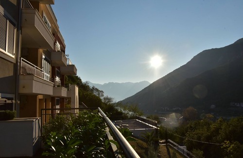 Donji Morinj Apartment | Great apartment for lifetime holidays
