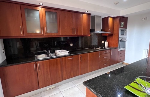 Estombar House | Great Apartment near golf and beaches, AC, wifi