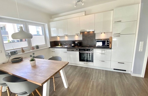 Dahme Apartment | Great apartment with terrace and 2 bedrooms, sun loungers, close to the beach