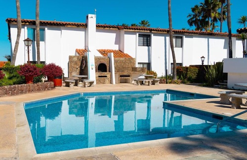 Villas de Rosarito Condo | Great Beach Pools Tennis Courts Condo La Paloma