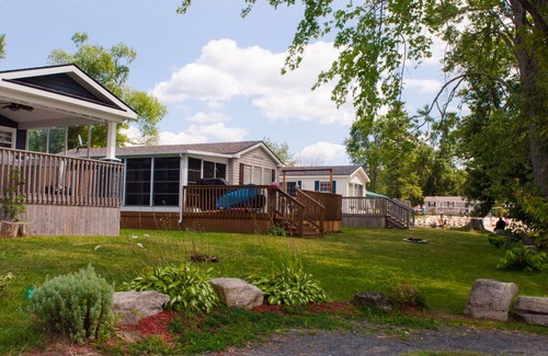 Campbellford Apartment | Great Blue Resorts - Woodland Estate