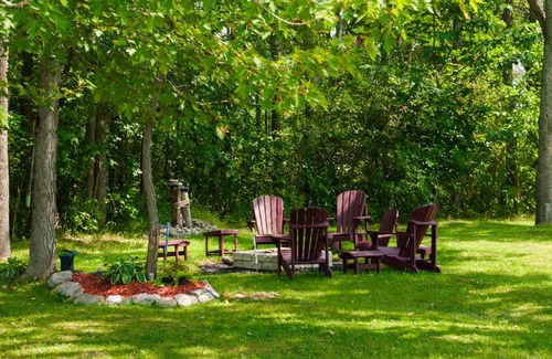 Campbellford Apartment | Great Blue Resorts - Woodland Estate