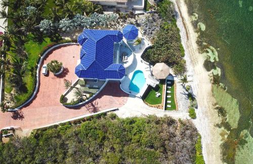 East End House | Great Bluff Estates by Grand Cayman Villas & Condos