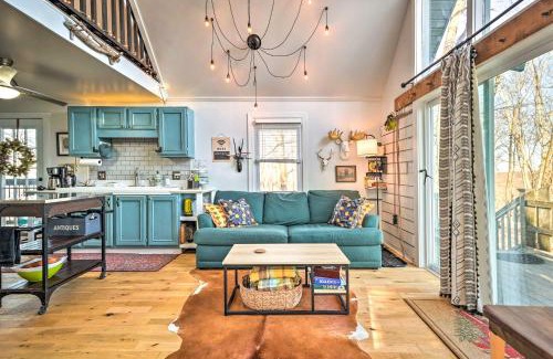 Great Cacapon House | Great Cacapon Cabin with Mountain Views