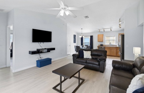 Sandy Ridge House | Great Community, amazing private pool, near Disney!