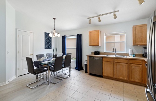 Sandy Ridge House | Great Community, amazing private pool, near Disney!