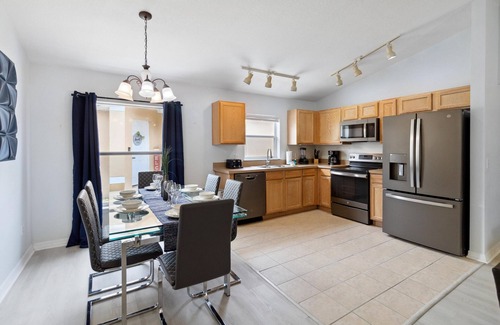 Sandy Ridge House | Great Community, amazing private pool, near Disney!