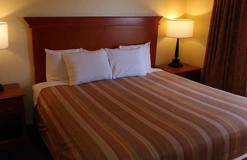 Ruidoso Condo | GREAT CONDO -3/2- ATOP CAMELOT MOUNTAIN OVERLOOKING A SCENIC MOUNTAIN PANORAMA