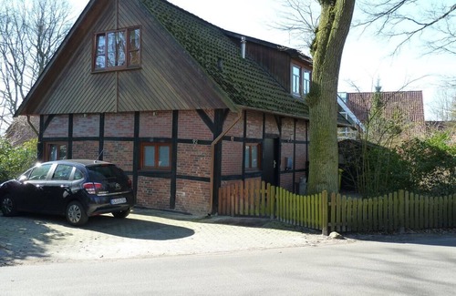 Wechloy House | Great facilities! Close to town! Calm!