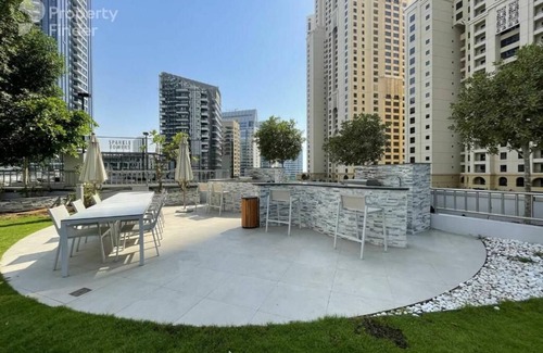 Jumeirah Apartment | Great Family Beach-Front Whole Flat, WOW View, Activities & En-suite Rooms