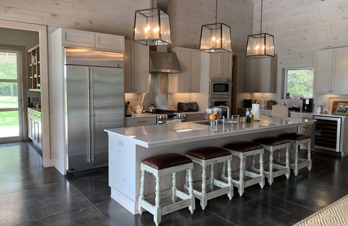 Round Top House | Great Family Compound five miles from Round Top