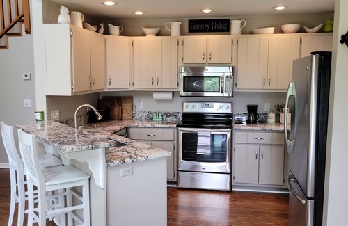 Rabun Gap House | Great family getaway! Mountains of NE GA Explore Nature and downtown Clayton