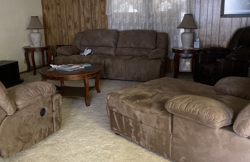 Logan House | Great Family Home Near Ute Lake