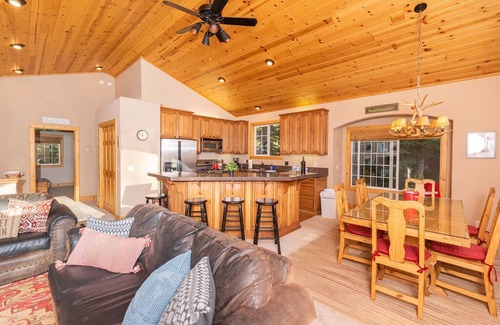 Tahoma House | Great family home to enjoy the beauty of the West Shore!