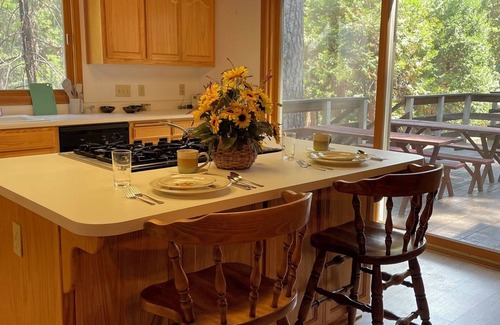 Glencoe House | GREAT FAMILY LOCATION! Peace in the Trees N Mace