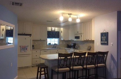 Slidell House | Great Family or Friend Getaway on the Water