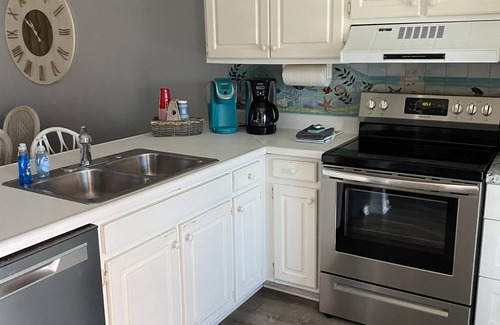 Biltmore Beach Condo | Great Family Getaway! Seasonal beach chairs & umbrella included. Largo Mar!
