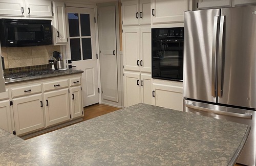 Cayucos House | Great Family Vacation House - Minutes From Beach!