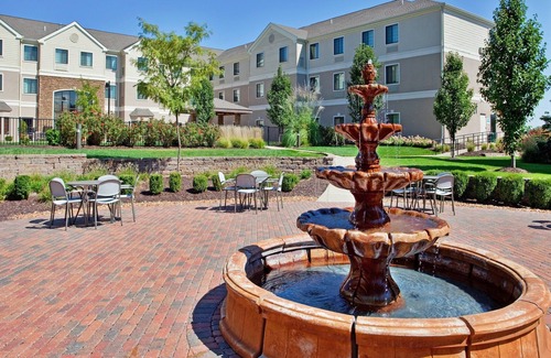O'Fallon Apartment | Great for Business Travelers! Pool + Gym
