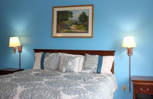 Mount Vernon House | Great for Business Travel, Business Center Available, Free Breakfast & Parking