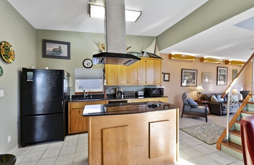 Villa Primera House | Great for Couples or a Small Family. Pet-Friendly with Fenced Yard.