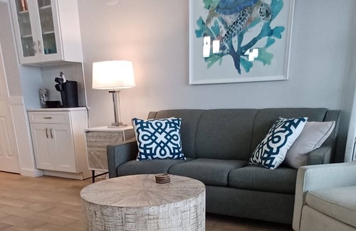 Myrtle Beach Condo | GREAT FOR COUPLES, OCEAN FRONT,SHOWER SPA, GORGEOUS BALCONY OCEAN VIEW KINGBED