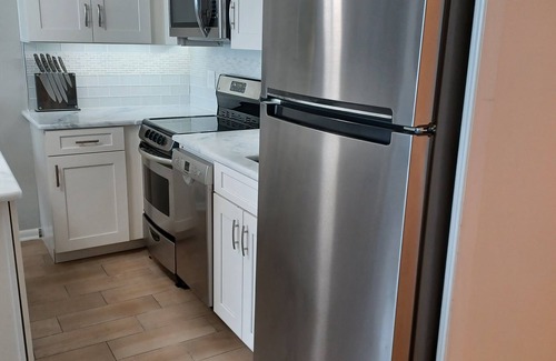 Myrtle Beach Condo | GREAT FOR COUPLES, OCEAN FRONT,SHOWER SPA, GORGEOUS BALCONY OCEAN VIEW KINGBED