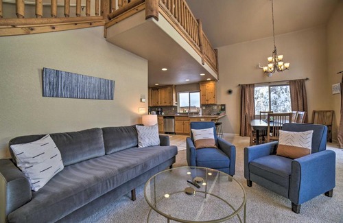 Soda Springs House | Great for Groups Soda Springs Cabin with Deck!