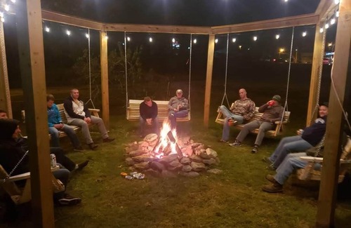 Toler House | Great for large groups or 1 or 2