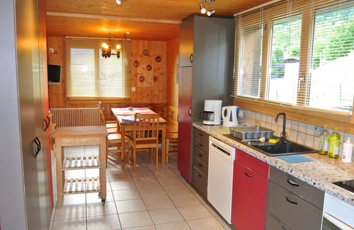 Brienz Ski Chalet | Great for summer holidays: Wonderful Chalet with Sauna, Lake and Mountain View