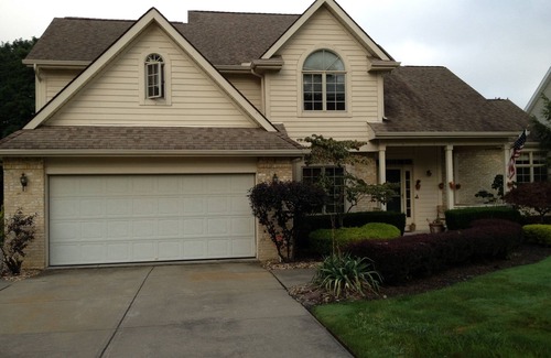 Cleveland House | great golf course views safe private setting close to everything