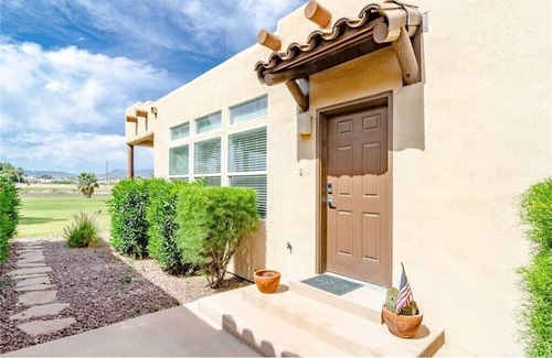 Needles House | Great golf course view