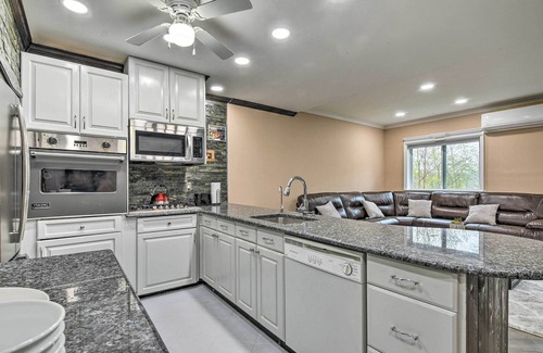 Vernon Condo | Great Gorge Getaway w/Community Amenities!