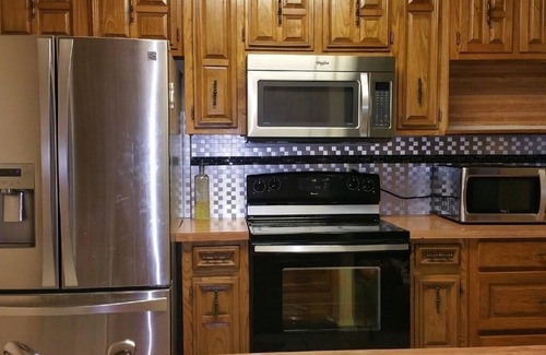 Northwest Dallas House | Great half duplex in quiet mature hood located near 635 and 35. 3 Beds, 2 baths