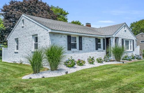 Old Saybrook House | Great Hammock Getaway