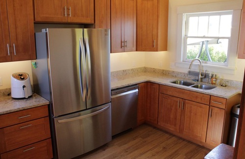 Port Angeles House | Great Harbor Views, Walk to Victoria Ferry and downtown, Two Bedroom Apartment!