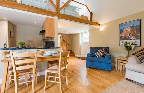 Sittingbourne Cottage | Great Higham Oast and Cottages by Bloom Stays - sleeps 18 guests in 6 bedrooms