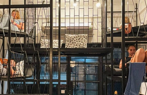 Sukhumvit House | Great House for Families and Big Groups