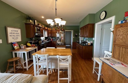 Bellefonte House | Great home for gatherings - Pool Table and Shuffleboard