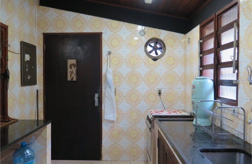 Pedra Verde House | Great home in condo just meters from the beach, sleeps 14 people.